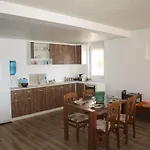 Lakeview-estate 4* Sztaro Mjaszto