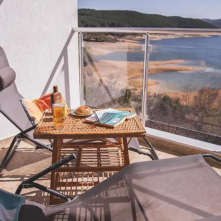 Bed & Breakfast Lakeview-estate 4*