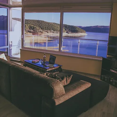 Bed & Breakfast Lakeview-estate 4*